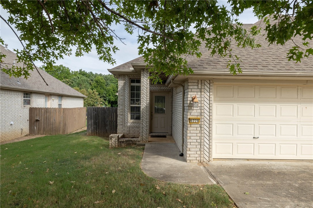 All-brick townhome perfect for a homebuyer or investment opportunity! This 3-bedroom, 2-bath property features a 2-car garage and a spacious primary suite with an ensuite bath offering a walk-in shower, double vanities, and a walk-in closet. The backyard backs up to a park and is close to the Fayetteville Trail System, adding extra outdoor appeal. Refrigerator, washer, dryer, and microwave all convey.