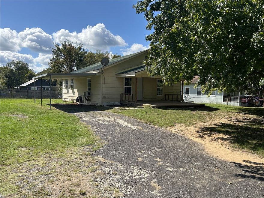 Welcome to this charming starter home nestled in the heart of Dover, Arkansas — an affordable opportunity for first-time buyers or investors! Built in 1940, this residence offers cozy living in a quiet neighborhood with the convenience of city amenities nearby.