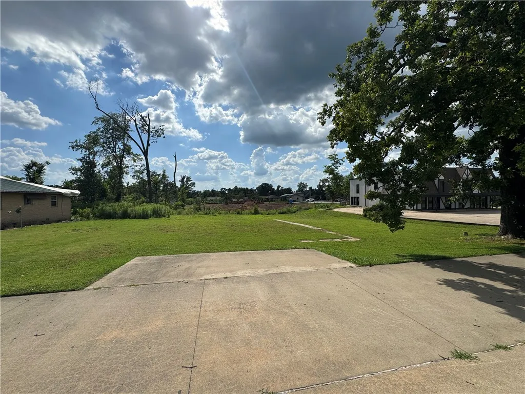 Bentonville, Arkansas 72712, United States, ,Commercial,Active,165062