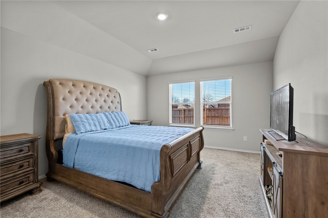 Pioneer Woods Ph 3 Gentry - Residential