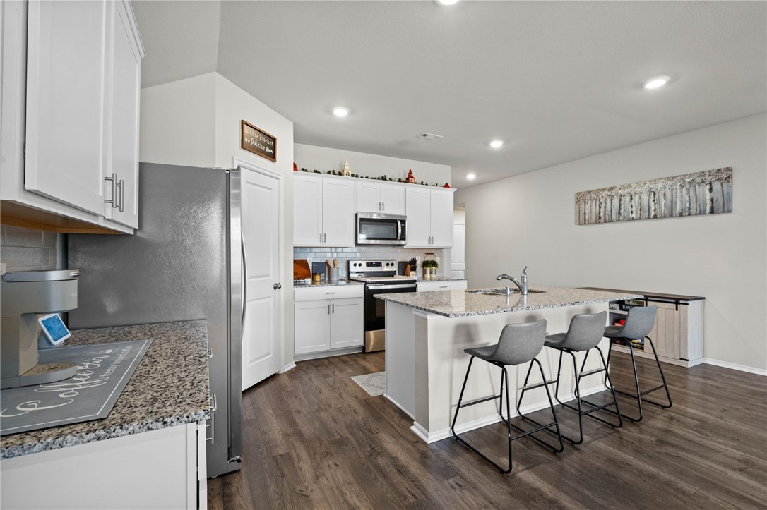 Pioneer Woods Ph 3 Gentry - Residential