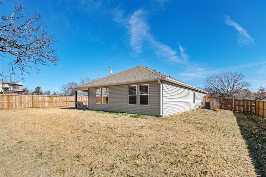 Pioneer Woods Ph 3 Gentry - Residential