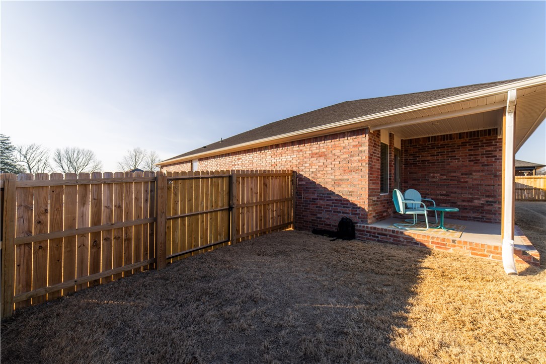 Whispering Oak - Residential