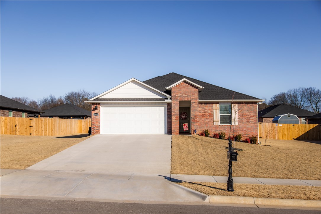 Whispering Oak - Residential