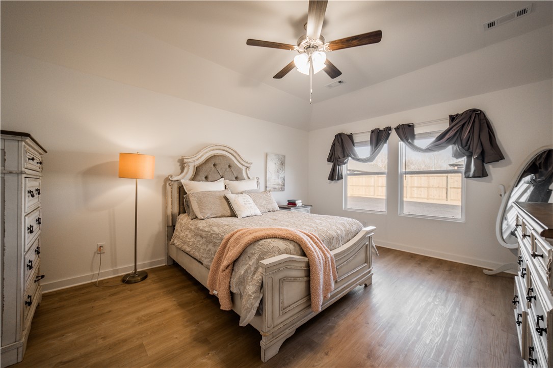 Whispering Oak - Residential