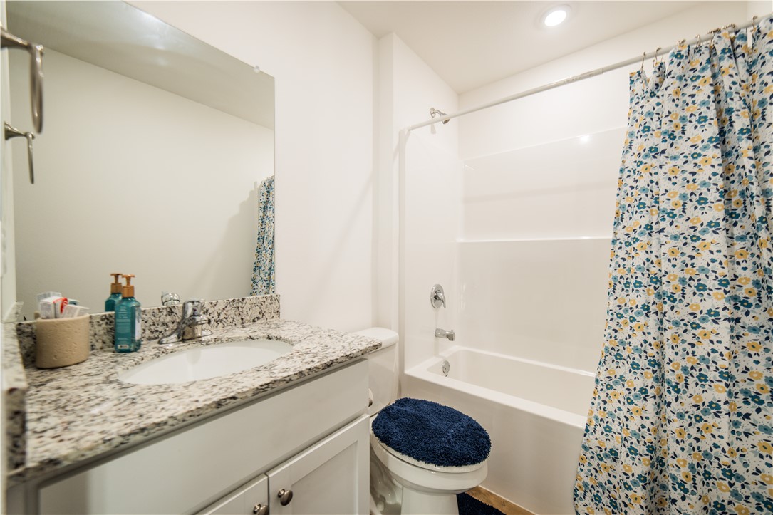 Whispering Oak - Residential