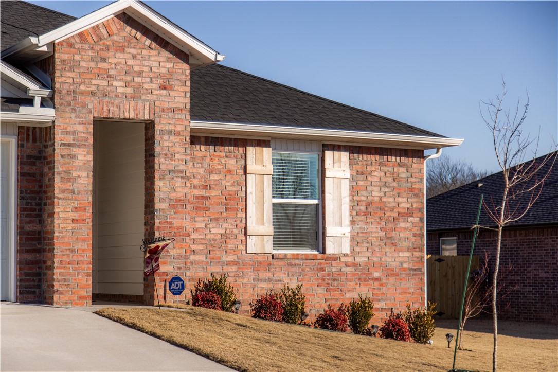 Whispering Oak - Residential