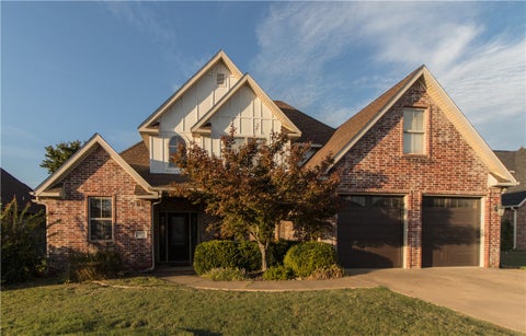 Photo of 1705 W Cunningham Avenue, Rogers, AR 72758 (MLS # 1365788)