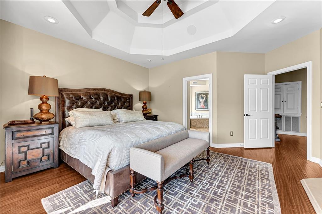 Unit 116 Holiday Island - Residential