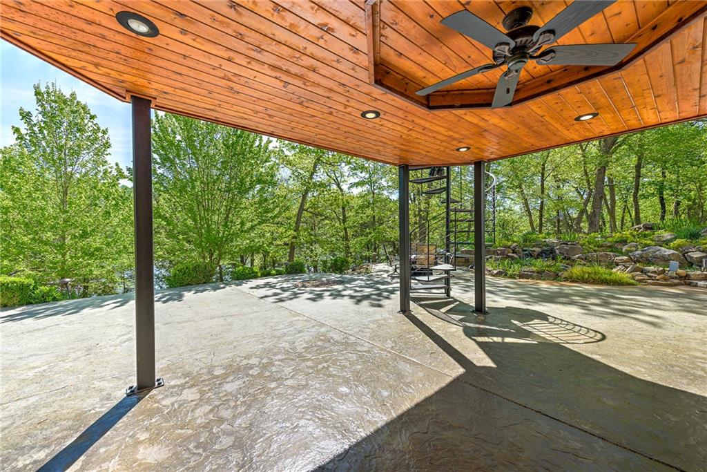 Unit 116 Holiday Island - Residential