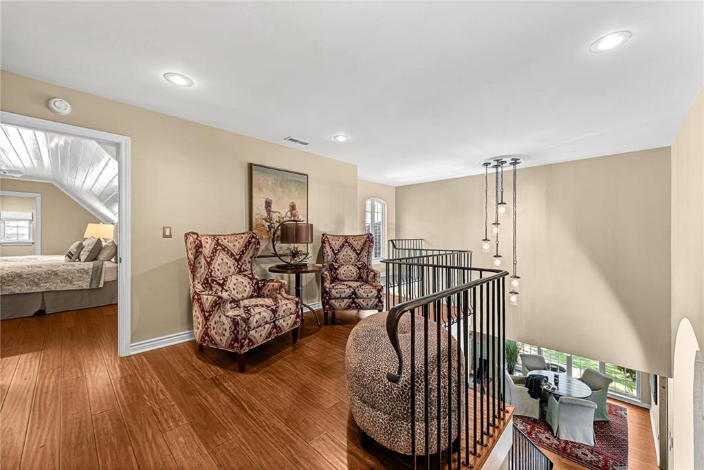 Unit 116 Holiday Island - Residential