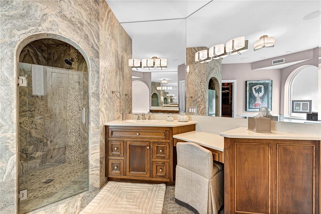 Unit 116 Holiday Island - Residential