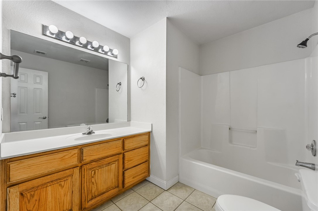 Champions Estates Rogers - Residential Lease