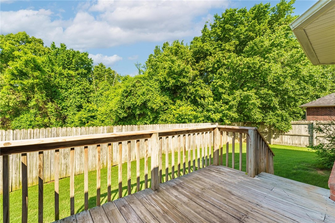 Champions Estates Rogers - Residential Lease