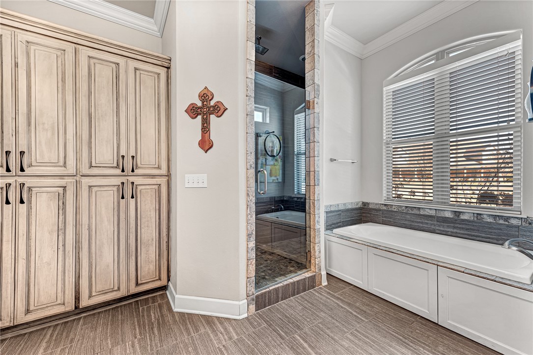 Ridgewood Sub Cave Spgs - Residential