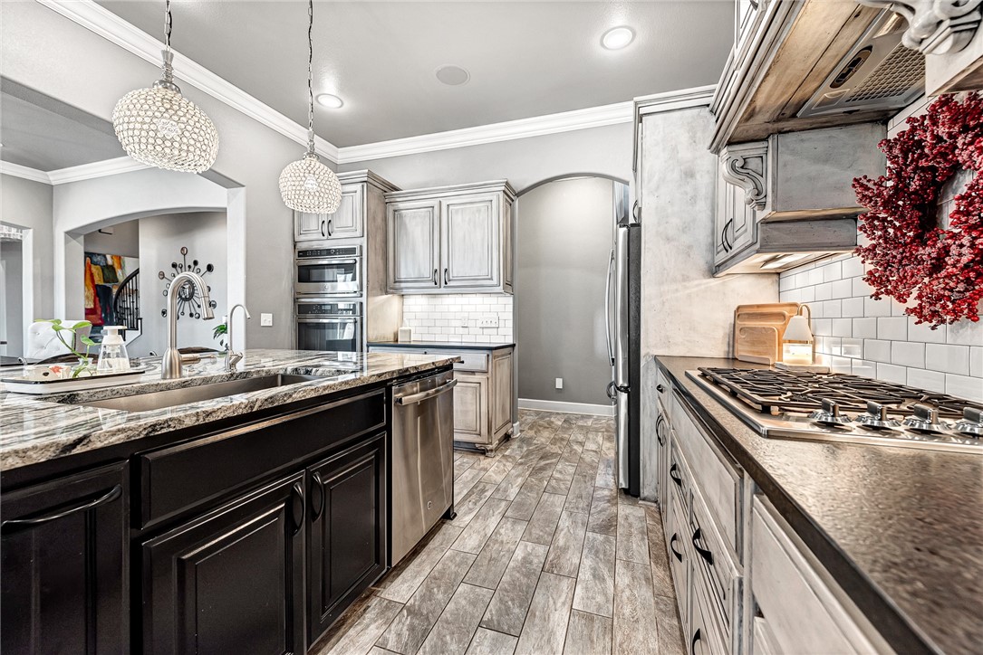 Ridgewood Sub Cave Spgs - Residential