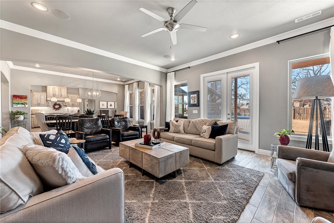 Ridgewood Sub Cave Spgs - Residential