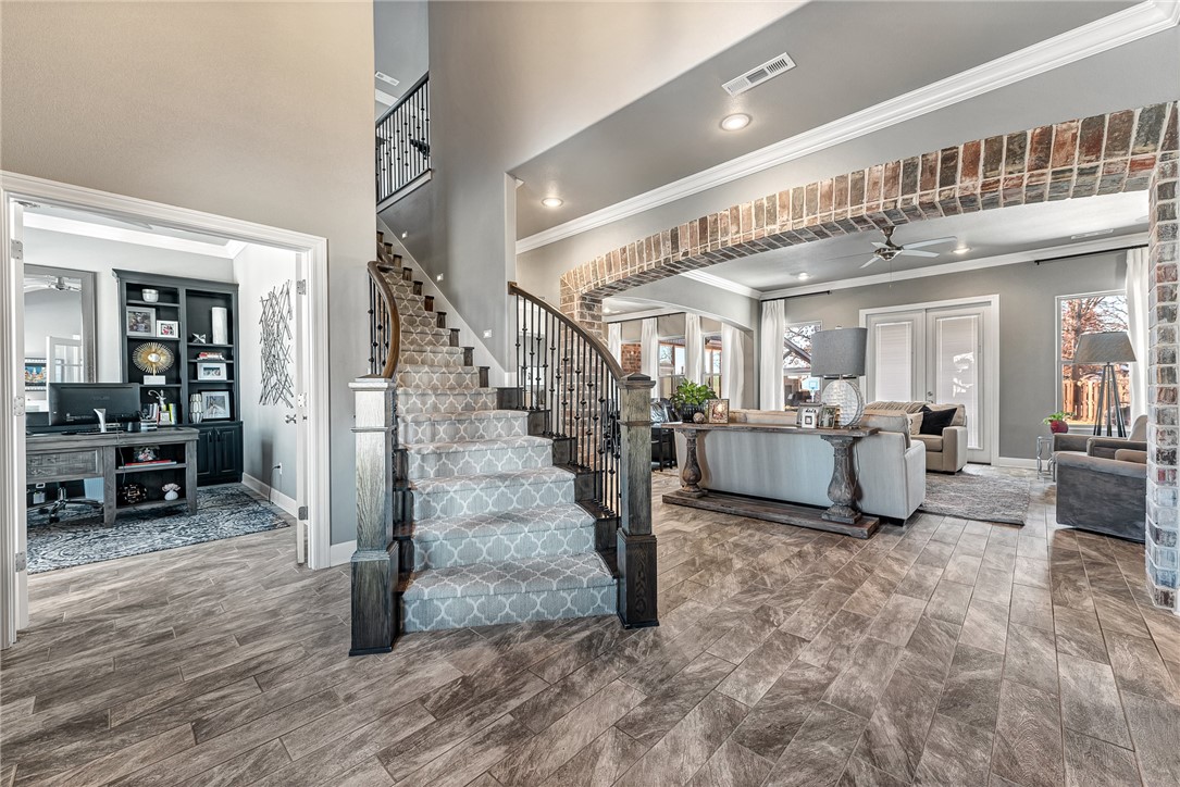 Ridgewood Sub Cave Spgs - Residential