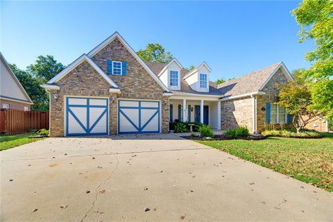 Photo of 1600 Partridge Run, Bentonville, AR 72713 (MLS # 1362622)