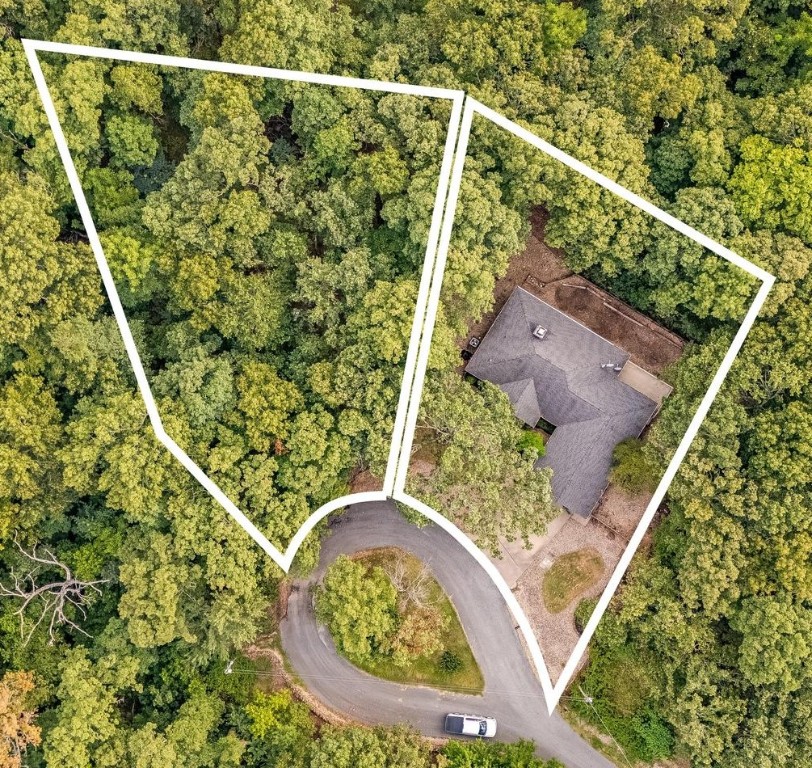 Exceptional opportunity to own over half an acre lot in Bella Vista. Located near Branchwood Rec Center on a quiet cul-de-sac, this lot offers privacy with convenience. Ownership of a lot in Bella Vista grants you access to incredible amenities including lakes, golf courses, pools, rec centers, and more.