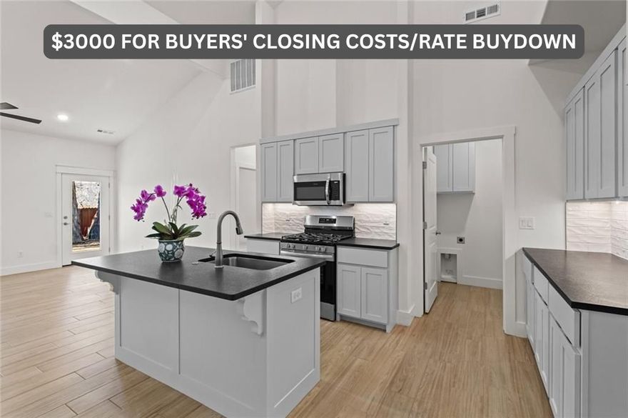 Check out this fabulous like new residence in center of Centerton! Great location and zoned for Bentonville schools! This East facing contemporary residence features a spacious, functional layout with designer finishes, tall vaulted ceilings overlooking the living room and kitchen, neutral color palettes, and an open upstairs hallway overlooking the living area. Chef’s kitchen with ample white painted cabinetry & beautiful granite counters, large pantry and lots of storage. Perfectly located just blocks from Bentonville West High School, nearby sports facilities, shopping and dining with Downtown Bentonville only 15 minutes away. $3000 Seller credit for buyer’s closing costs/rate buydown! This home combines modern style and convenience with an unbeatable location. Whether you're hosting in the elegant living spaces, unwinding in the tranquil backyard with mature tree views, or investing in a prime NWA location, this property is an exceptional opportunity. Experience contemporary living your future home starts here!