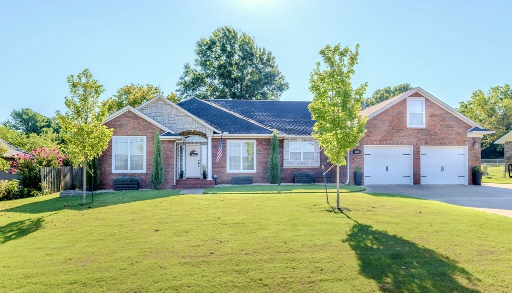 Prairie Oaks One - Residential