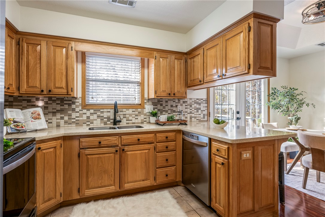 Magrath Sub Bvv - Residential