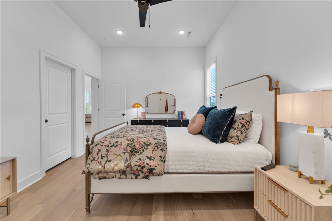 Stage Station - Residential Lease