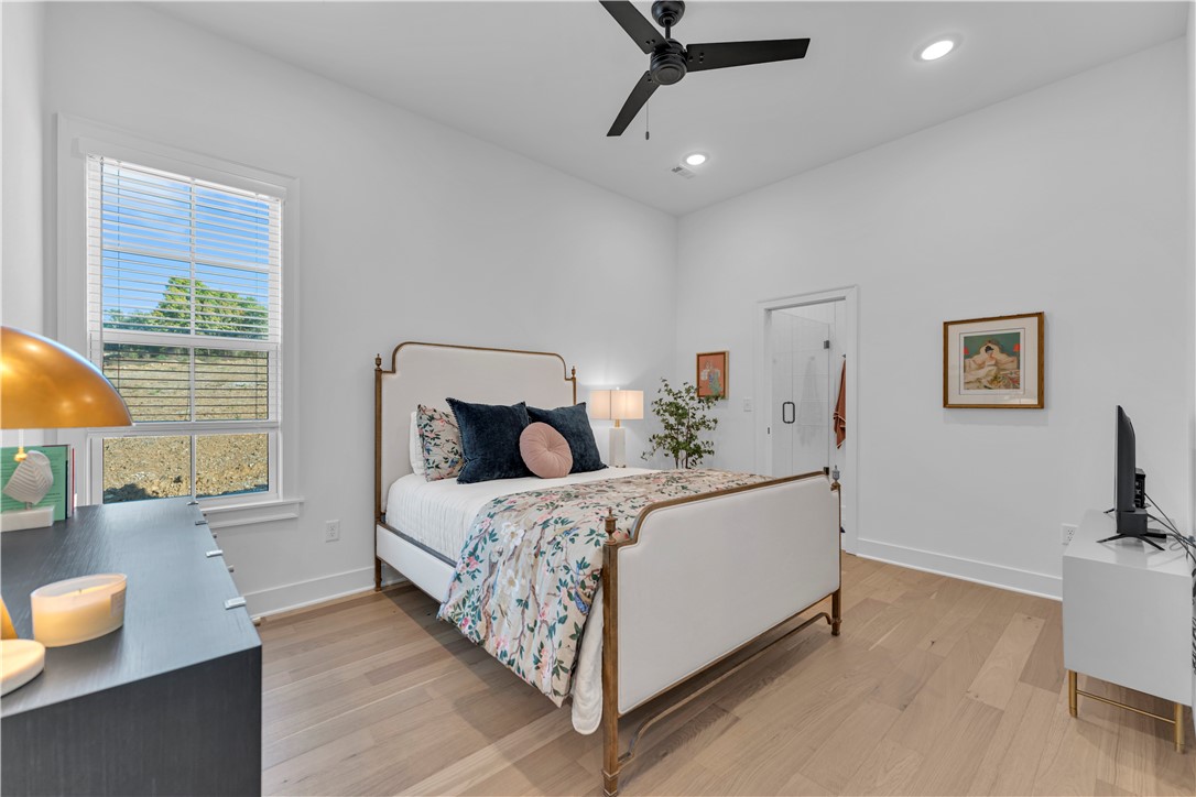 Stage Station - Residential Lease