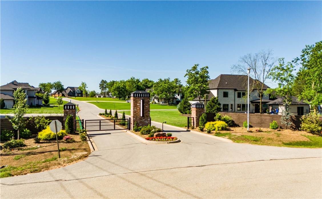 West End Acres Sub Centerton - Residential