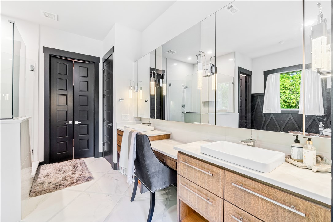 West End Acres Sub Centerton - Residential