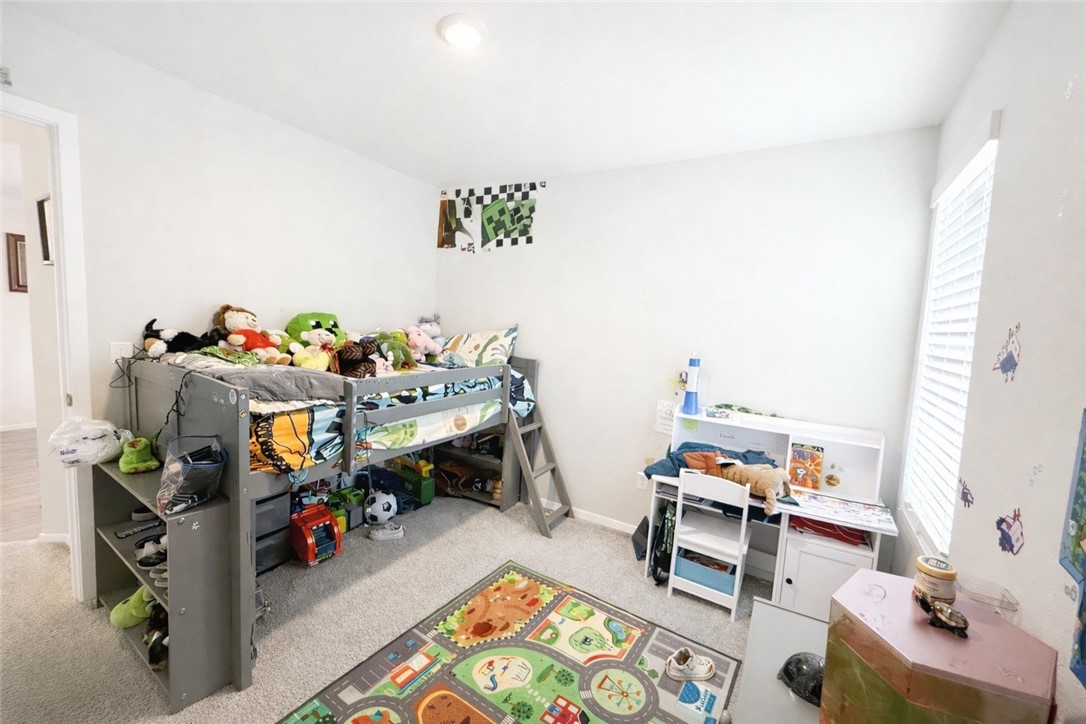 Willow Creek Ph 2 Rogers - Residential Lease