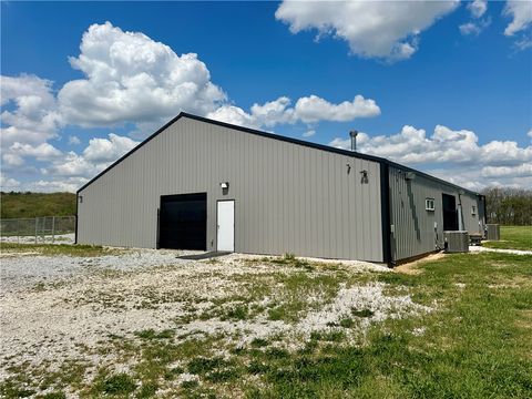 Photo of 19572 Springston Ford Road, Elkins, AR 72727 (MLS # 1343597)