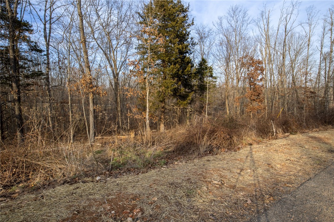 Kinloch Sub Bvv - Land