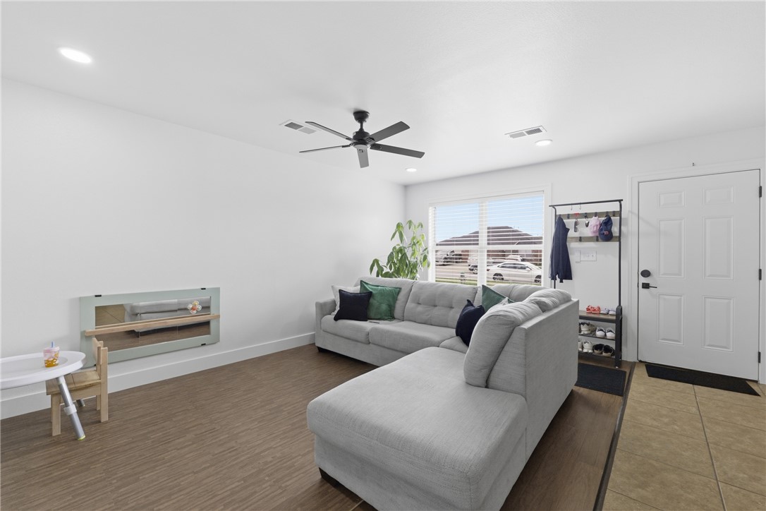 Plantation Ph I, The Rogers - Residential