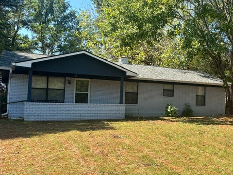 Photo of 11 Fontaine Drive, Clarksville, AR 72830 (MLS # 1359094)