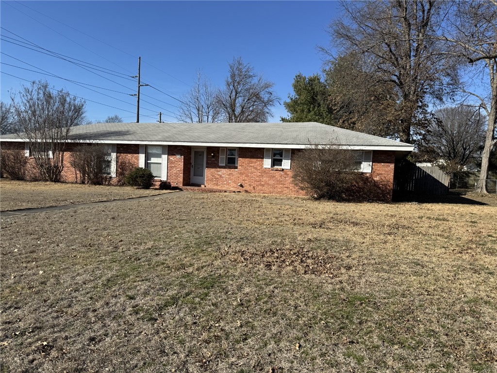 This is a custom built, clean and well taken care of home that just had hard surface floor put in the living room, hall ways and bedrooms. Large corner lot with extra parking. No carpet, great for allergies!
Nice fenced in backyard with storage building.
