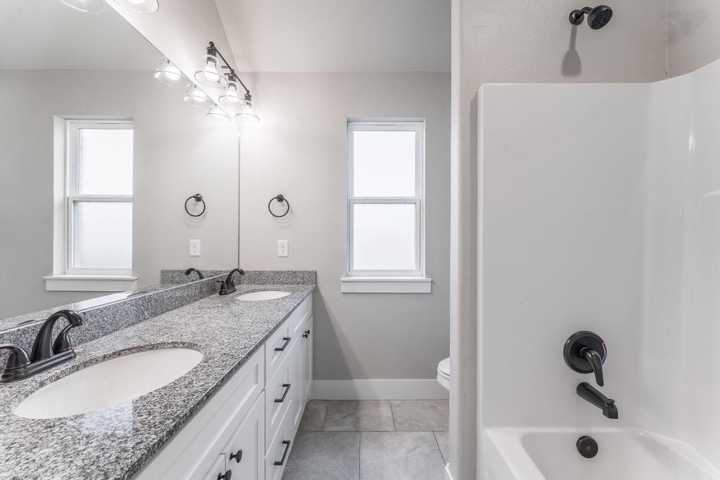 Hickory Meadows - Residential