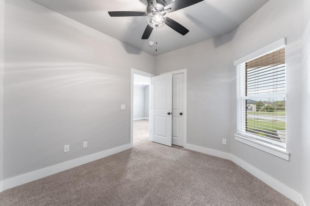 Hickory Meadows - Residential