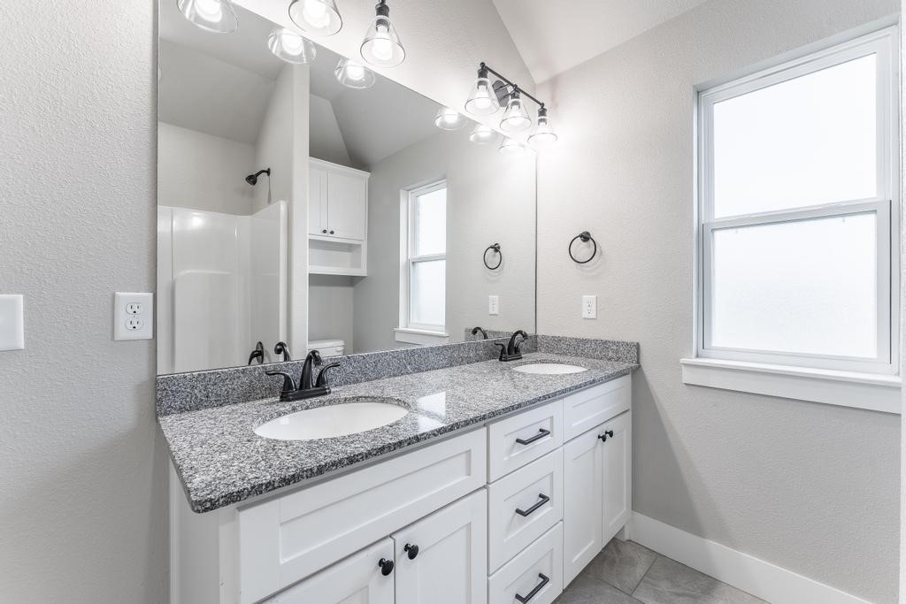 Hickory Meadows - Residential