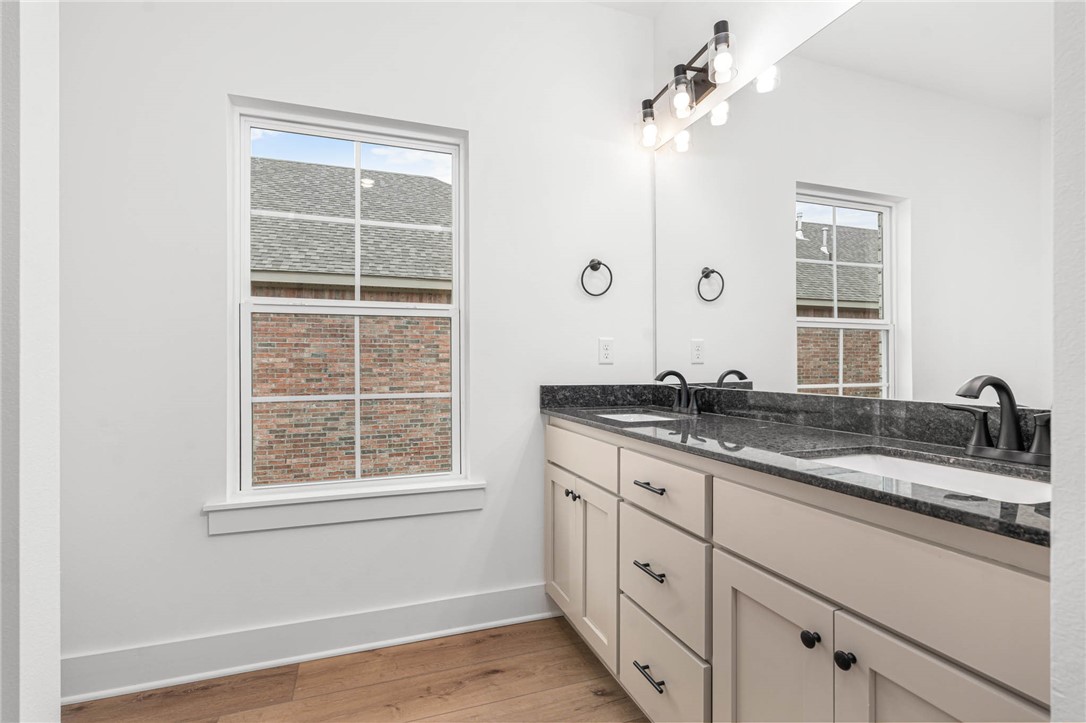 Wells Lake Cottages at Chaffee Cottages - Residential