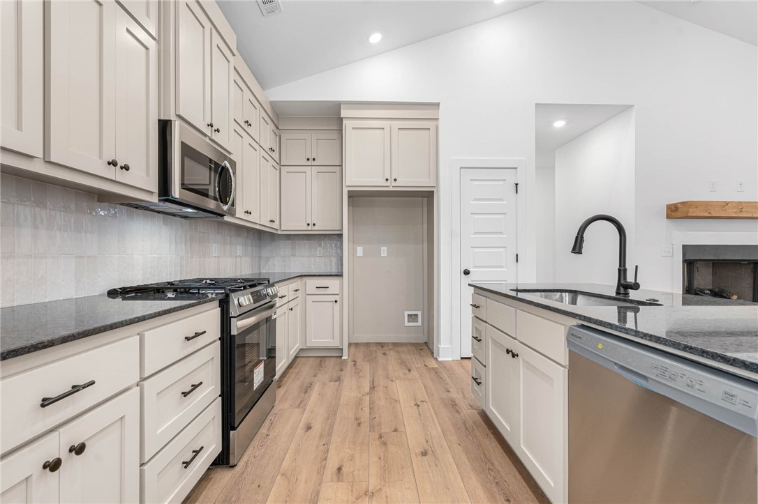 Wells Lake Cottages at Chaffee Cottages - Residential