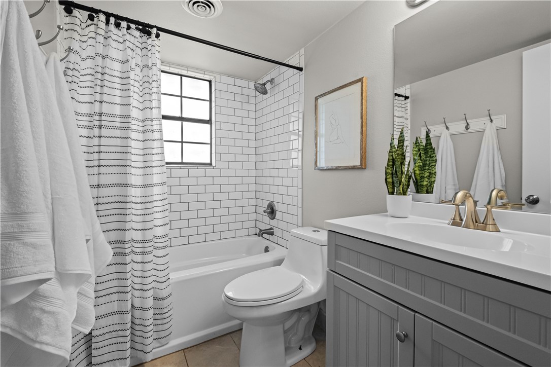 Duckworths Add Rogers - Residential