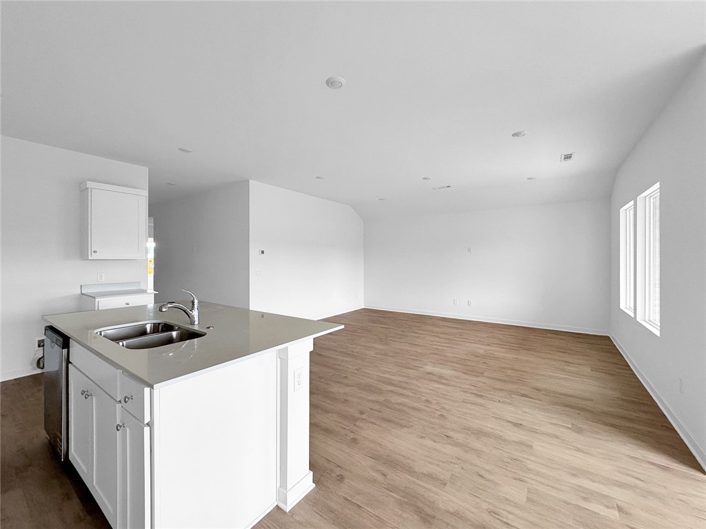 Wagon Wheel Crossing - Residential