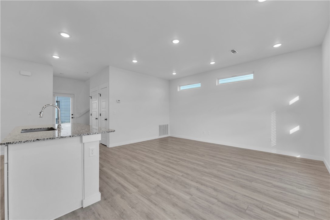 Featherston Village Ph 1 Centerton - Residential Lease