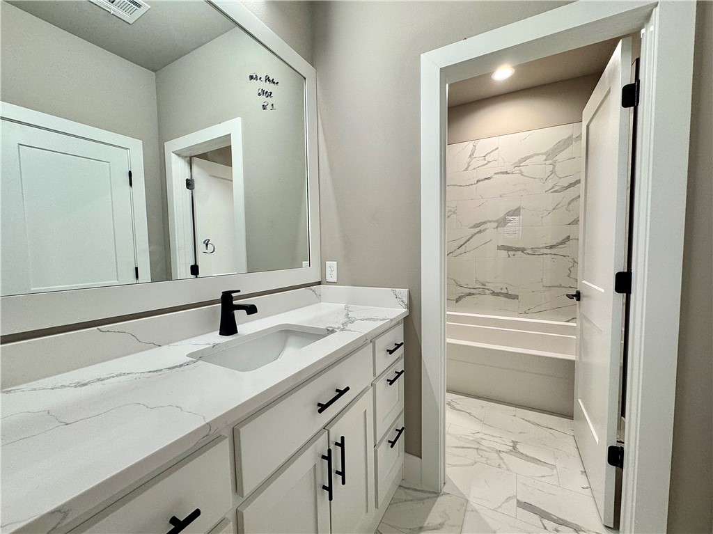 Aurora - Residential