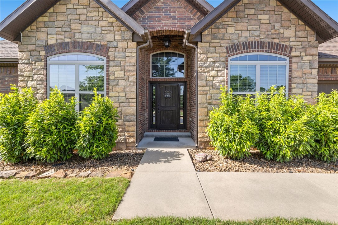 Located in the highly desirable Quail Ridge Subdivision, this custom-built home offers a warm welcome and a location thatās hard to beat. Minutes from Northwest Arkansas National Airport and the Coler Preserve trailhead. Lovingly maintained by only two owners, this home features thoughtful details throughout. Step through the front door and youāre greeted by the character and charm of an exposed brick archway that anchors the main living space. A dedicated study provides the perfect spot for working from home or enjoying quiet downtime. With inviting spaces and timeless finishes, this is a home that feels as good as it looksāand ready for YOU to call it home.