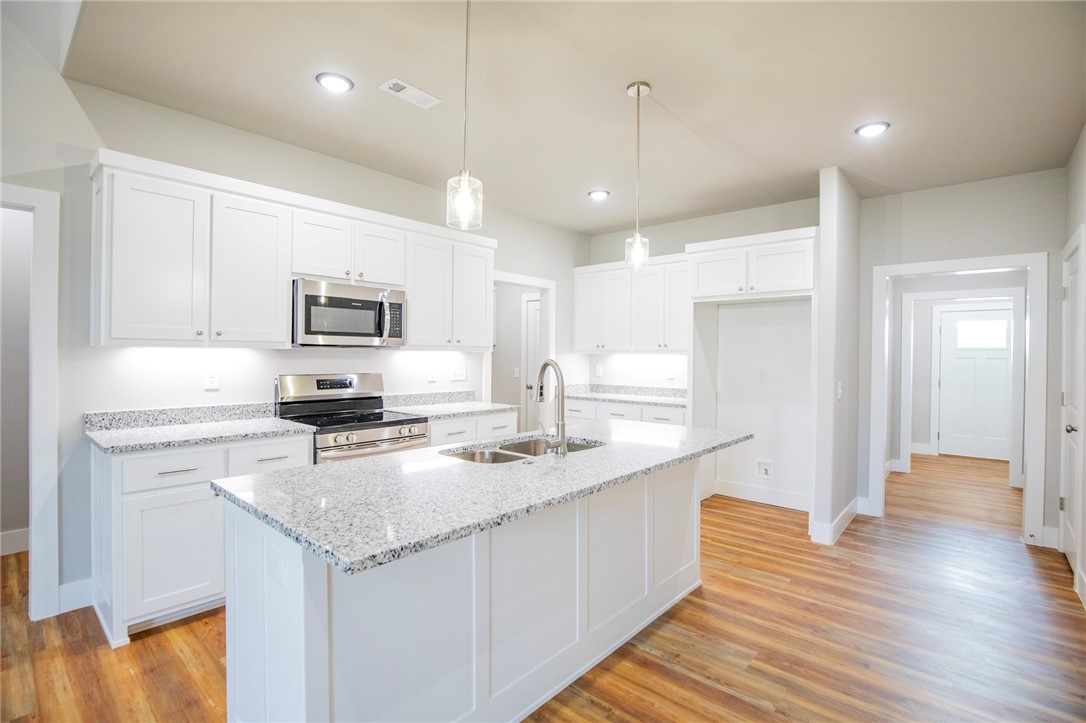 Highpointe - Residential Lease