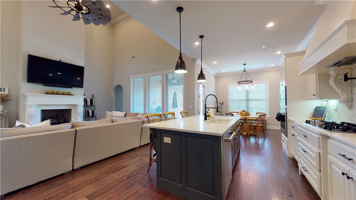 Woods Creek - Residential