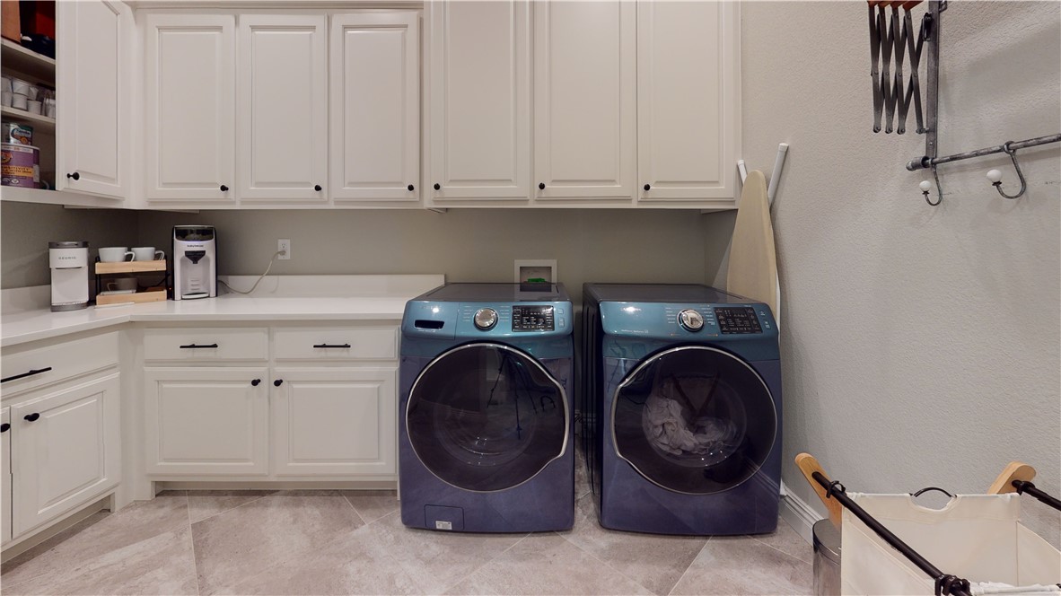 Woods Creek - Residential